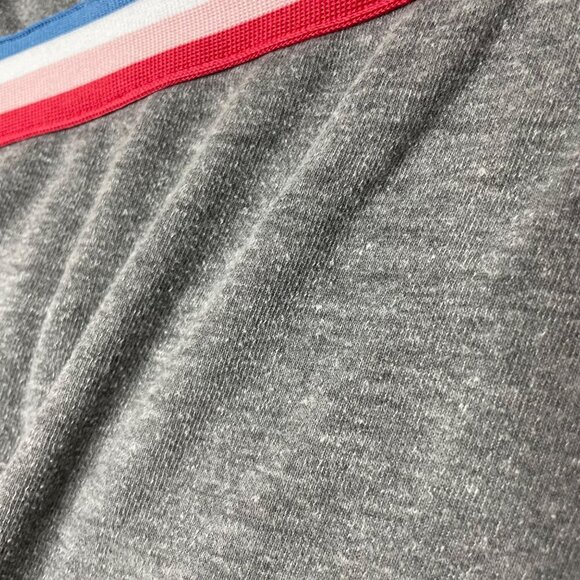 Peloton Women’s Size M Tape Stripe Long Sleeve Crop Pullover Sweatshirt Gray - Picture 7 of 8